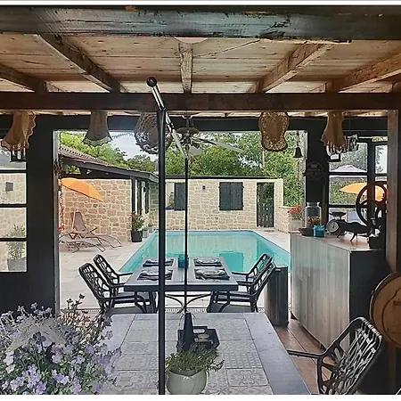 Holidayhomepoujol 6 Persons