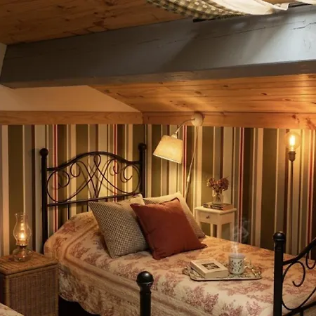 Les Gites Du Quercy - Domaine De Poujol Holiday park *