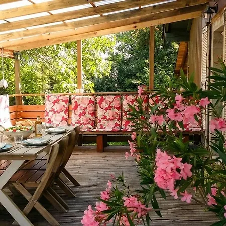 Holiday park Les Gites Du Quercy - Domaine De Poujol Montfermier
