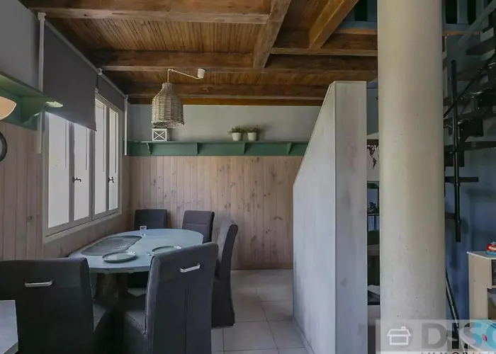 Holidayhomepoujol 6 Persons ホリデーパーク