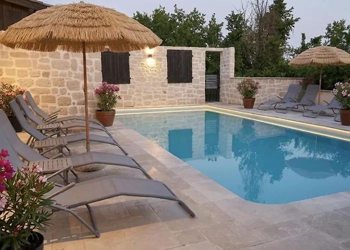 Holidayhomepoujol Πάρκο διακοπών *